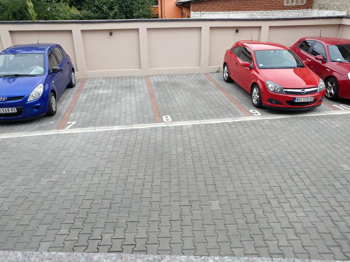 Jc10 Apartment 3 Bedroom, Free Parking, 73Sqm نوفي ساد المظهر الخارجي الصورة