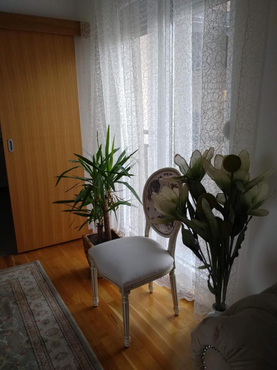 Jc10 Apartment 3 Bedroom, Free Parking, 73Sqm نوفي ساد المظهر الخارجي الصورة